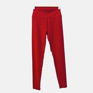 STORI Perseverance Tight /Leggings  Size 6 Currant